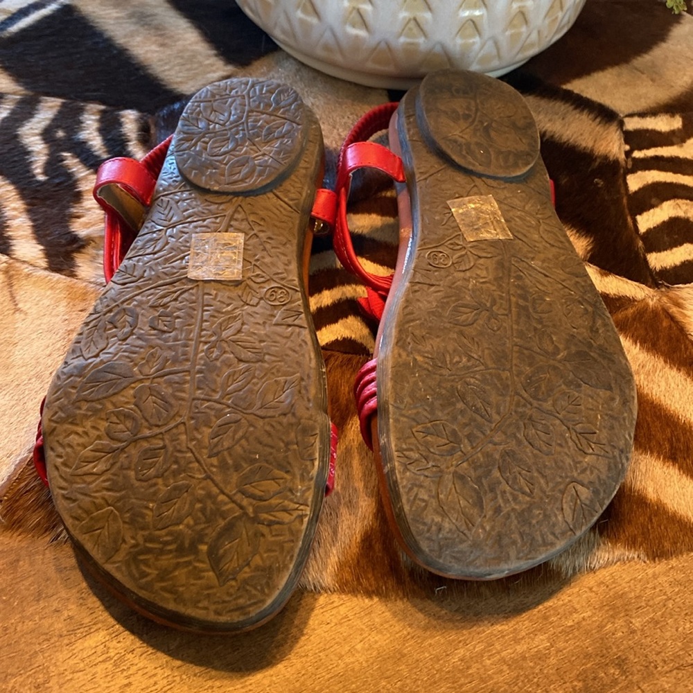Red Sandals - Picture 3 of 3
